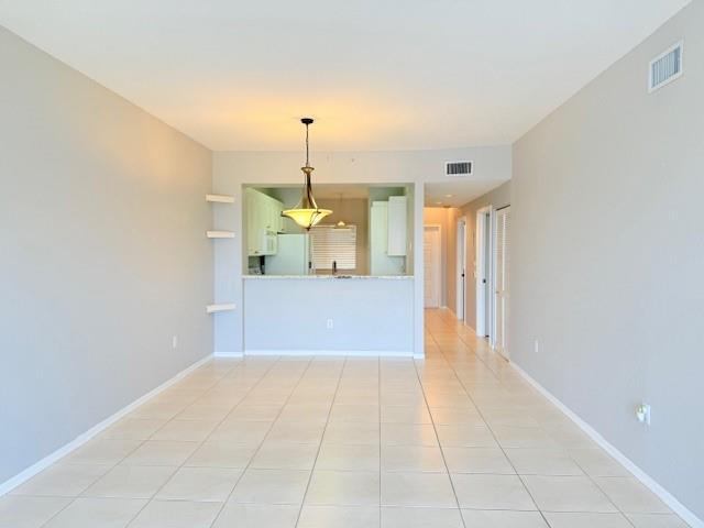 Building Photo - 7755 Yardley Dr