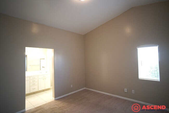 Building Photo - 12708 Beechfield Dr