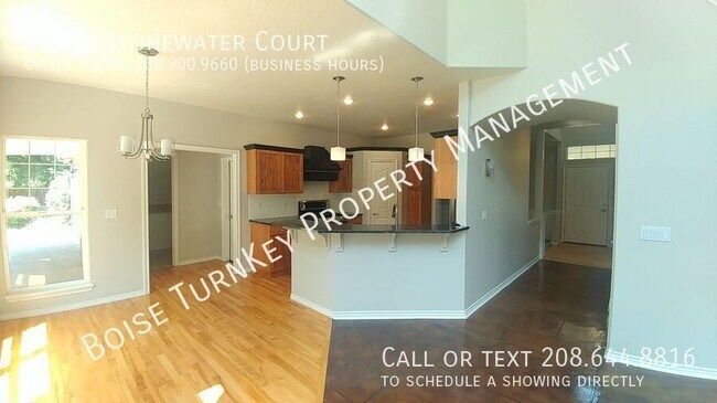 Building Photo - 257 E Stonewater Ct