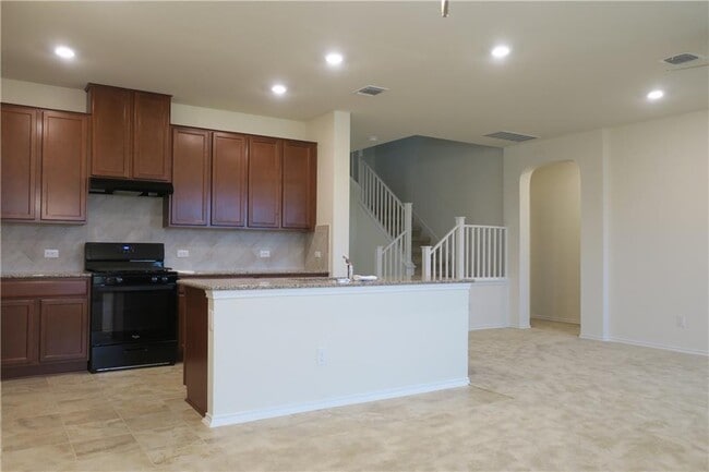 Building Photo - 1313 Arbor Acres Loop
