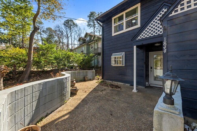 Building Photo - 1844 Nicklaus Dr