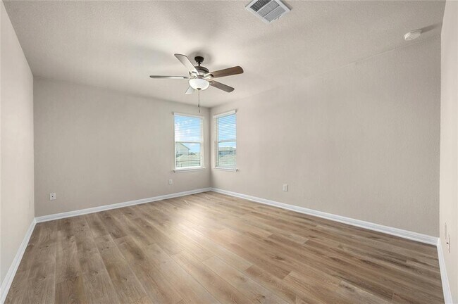 Building Photo - 18401 Congaree St
