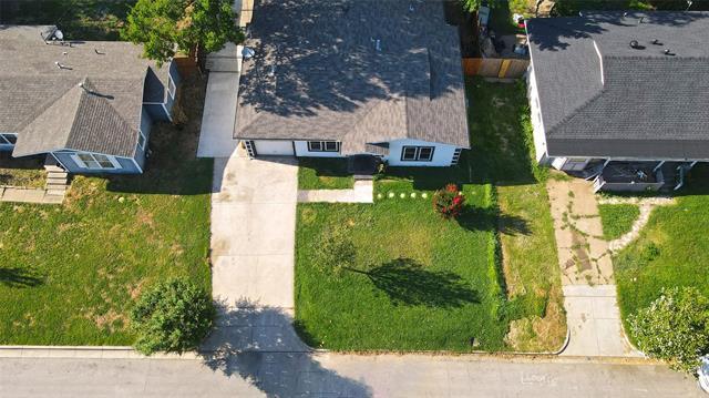 Building Photo - 6627 Onyx Dr N