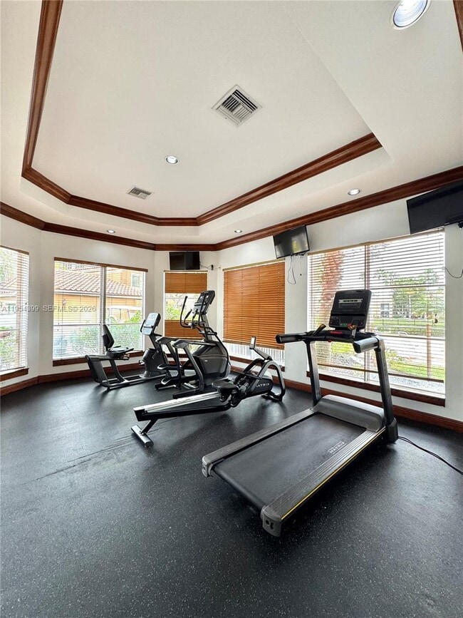 Building Photo - 4808 N State Rd 7