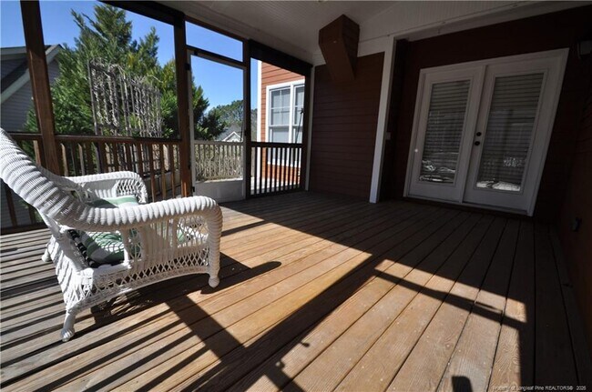 Building Photo - 1164 Trentini Ave