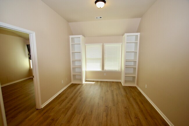 Building Photo - 28222 Helmsman Knolls Dr