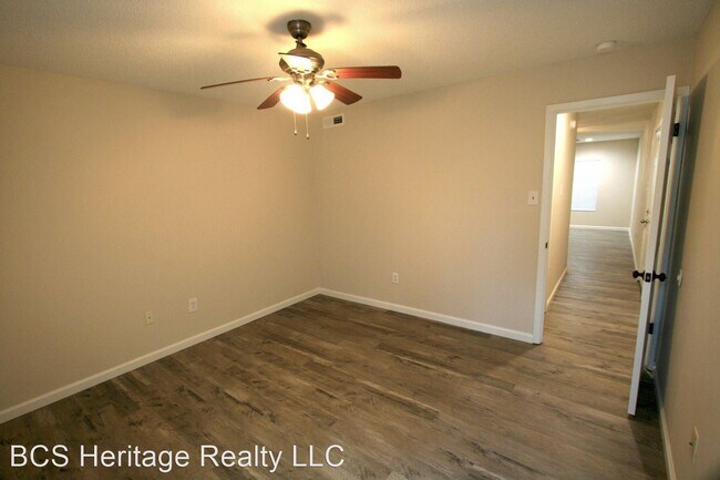 Building Photo - 4203 Boyett St