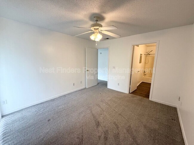 Building Photo - 10200 Belle Rive Blvd