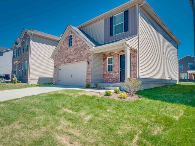 Building Photo - Stunning 2022 Build in Lexington!