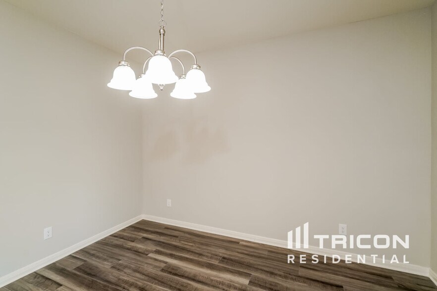 Building Photo - 7419 Boa Holw