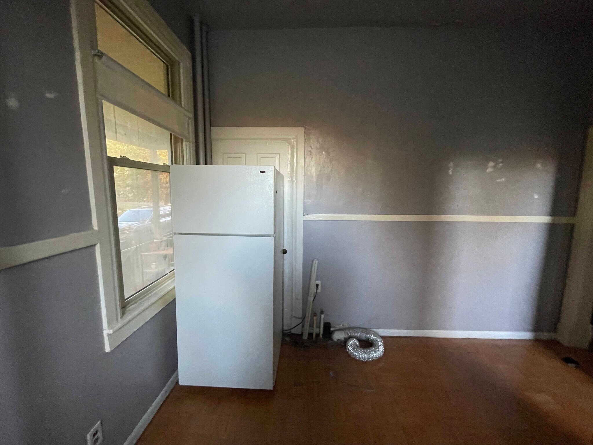 Building Photo - 1006 State St