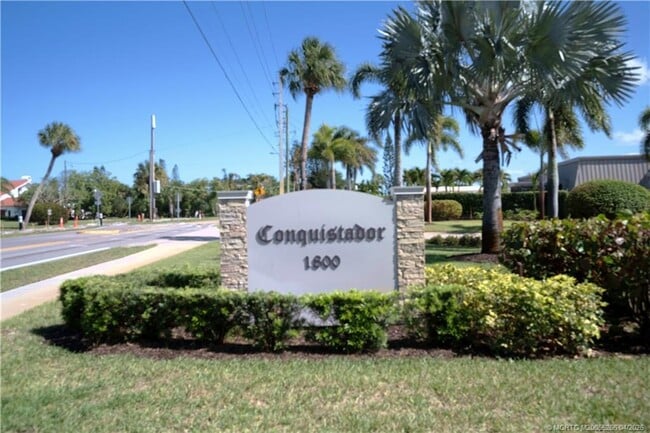 Building Photo - 1800 SE St Lucie Blvd
