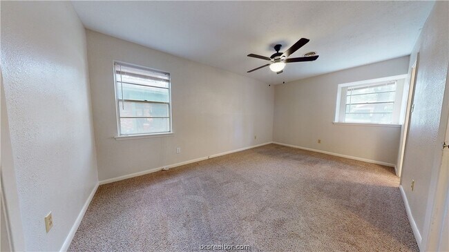 Building Photo - 1217 Westover St