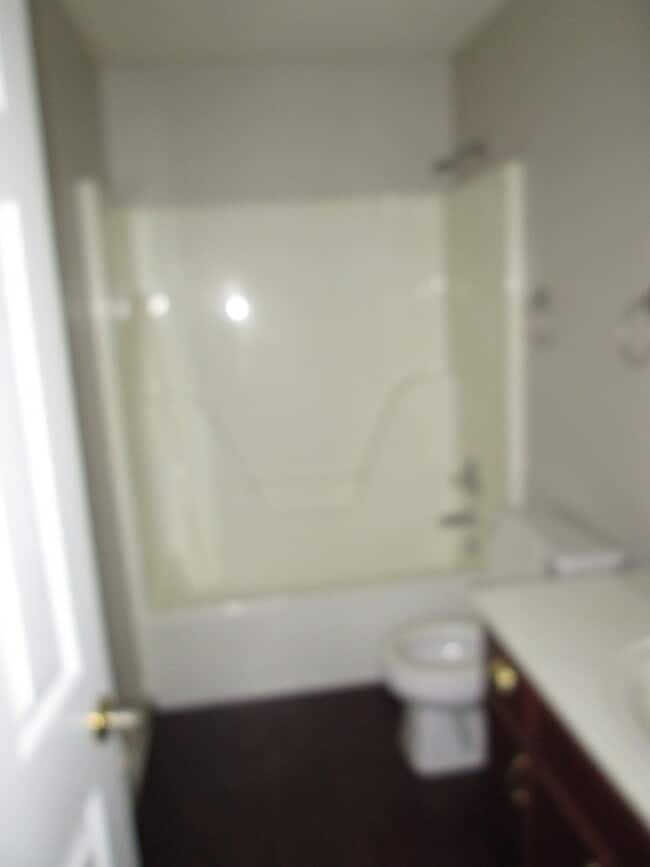 Building Photo - Barfield Area 3 bed 2 bath with a backyard
