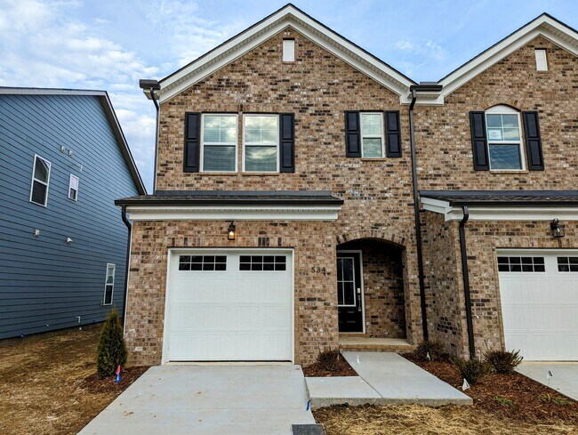 Building Photo - 534 Medwyk Dr
