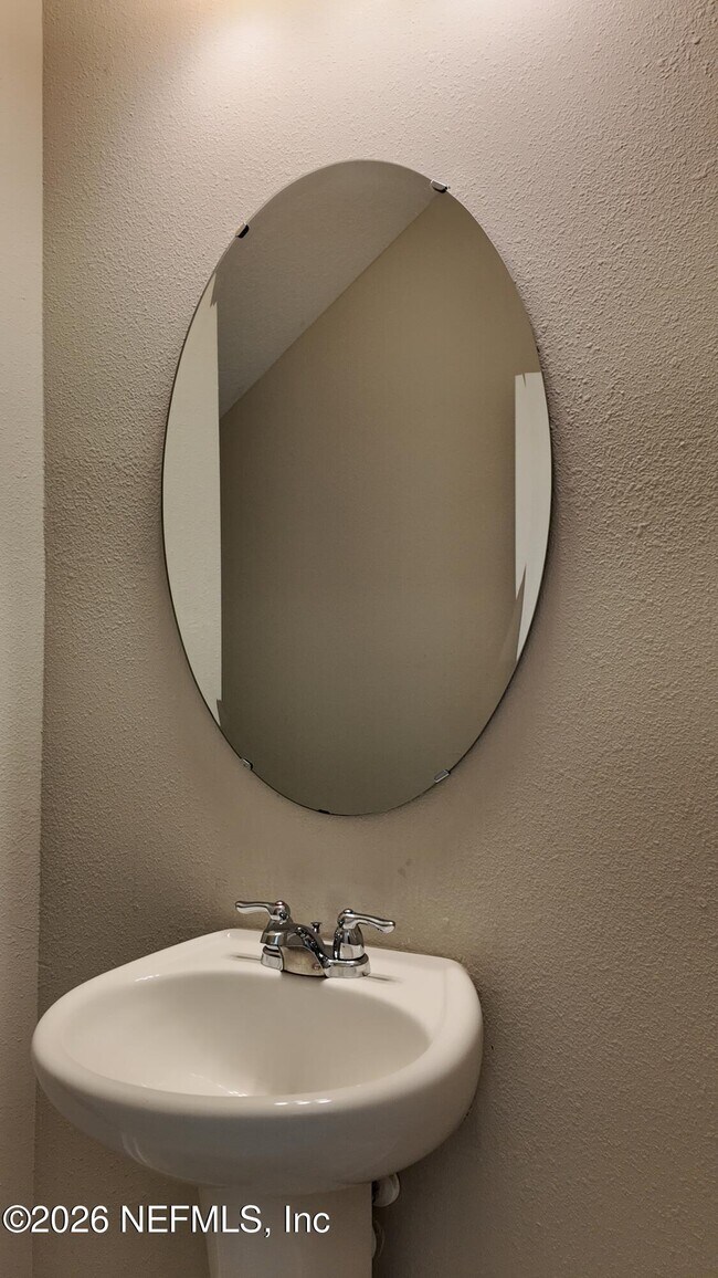 Building Photo - 228 Brookgreen Wy