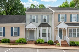 Building Photo - 2803 Sterling Park Dr
