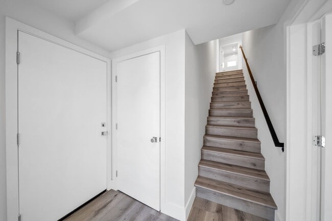 Building Photo - 11522 Emelita St