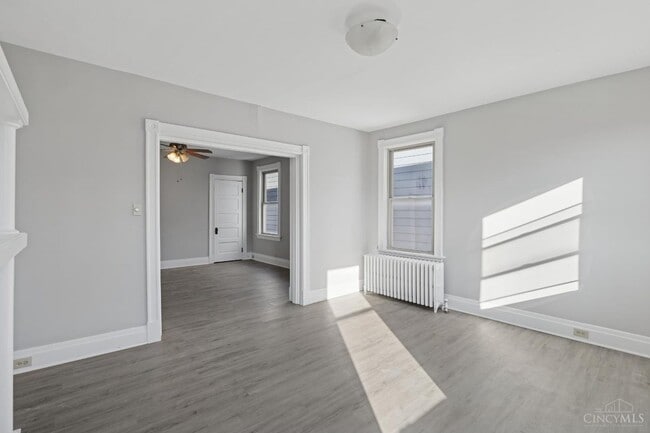 Building Photo - 1212 Bates Ave