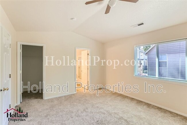 Building Photo - 17880 SW Arbela Ct