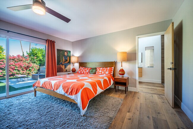 Building Photo - 2748 E Via Escuela