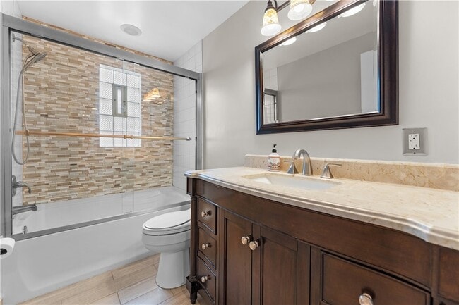 Building Photo - 1274 Folkstone Dr