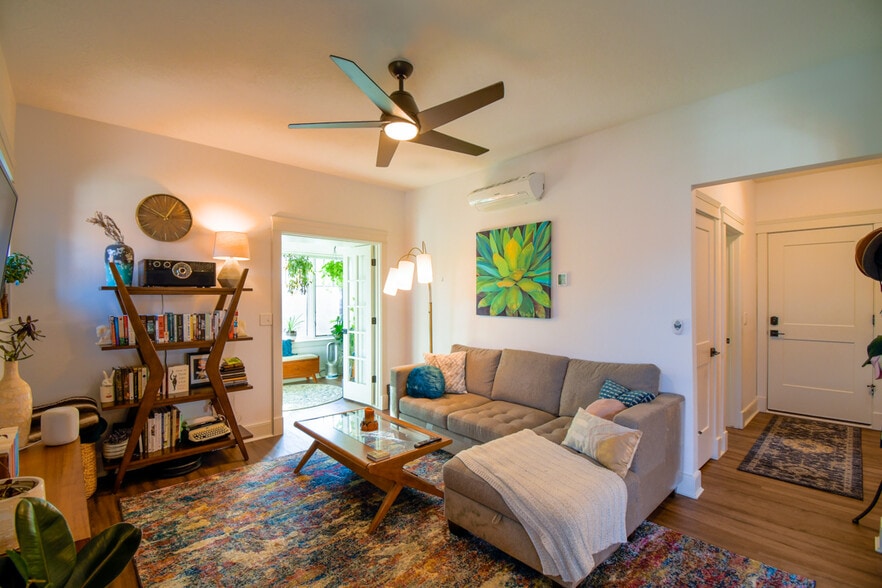 Building Photo - 2461 Adams Ave