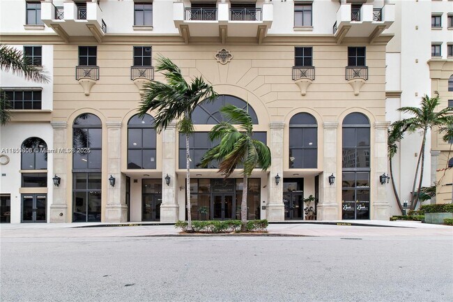Primary Photo - 1805 Ponce de Leon