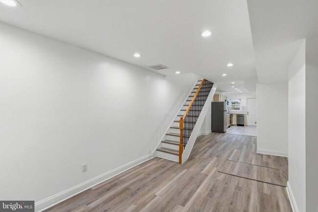 Building Photo - 458 Federal St