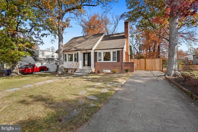 Building Photo - 2809 Pierpont St