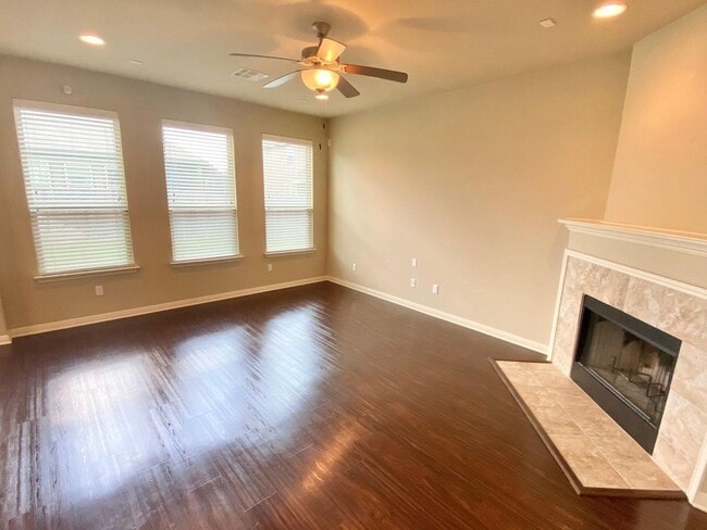 Building Photo - Available Now!