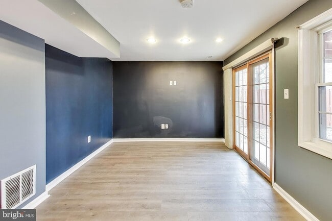 Building Photo - 14100 Oakpointe Dr