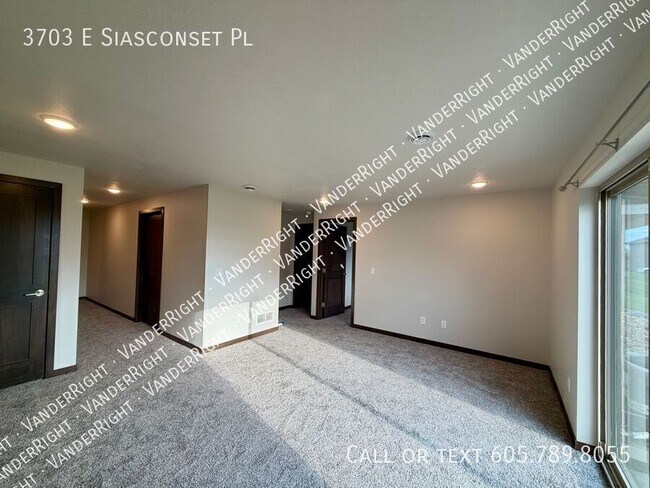 Building Photo - 3703 E Siasconset Pl