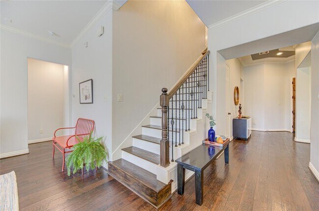 Building Photo - 14434 Tivoli Dr