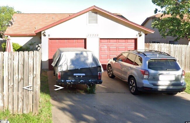 Building Photo - 12328 Alderbrook Dr