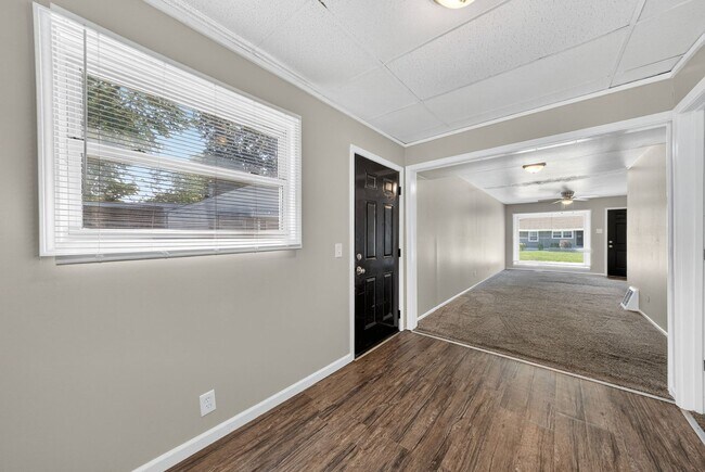 Building Photo - Section 8 Accepted
