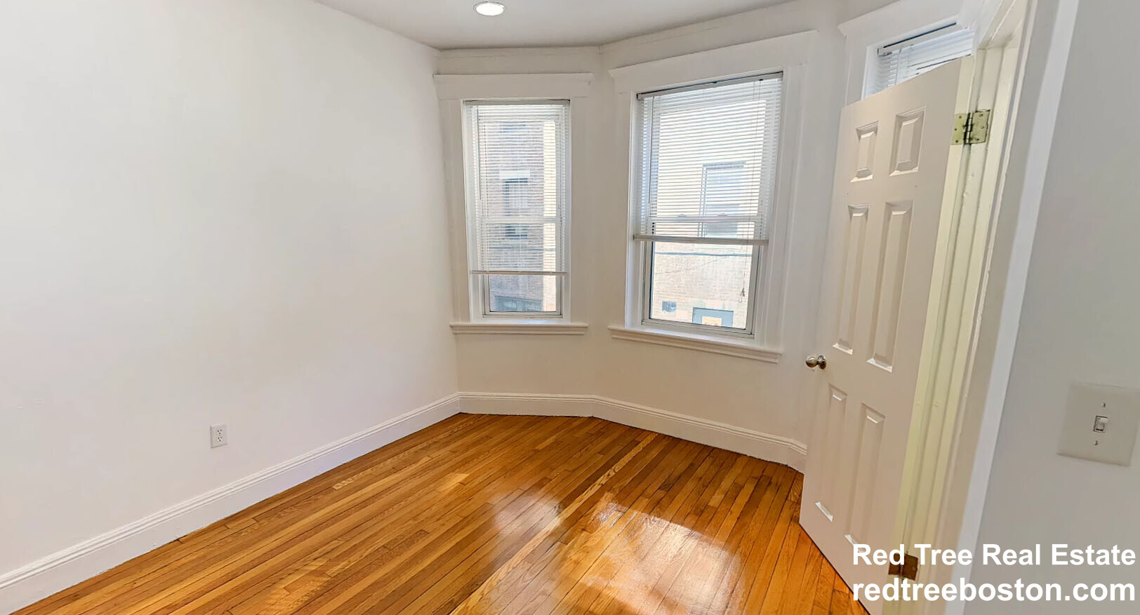 unit 5 - 125 Park Dr