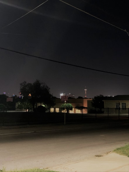 Building Photo - 438 Pruitt Ave