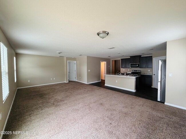 Building Photo - 3583 Sunfish Dr