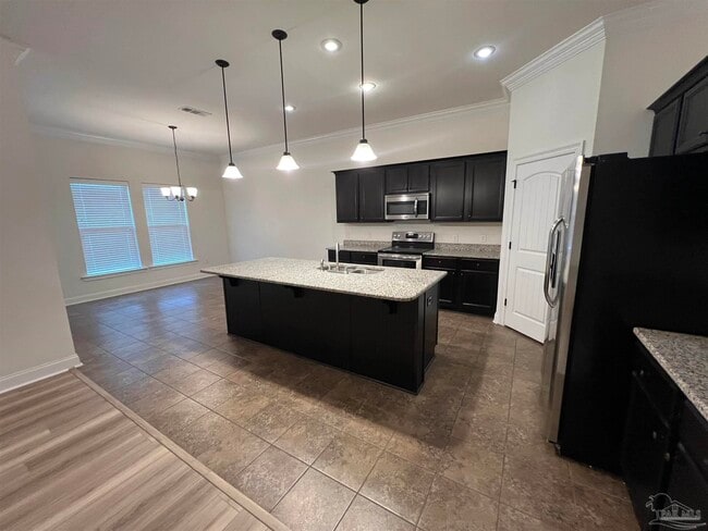 Building Photo - 4726 Pierce Ln