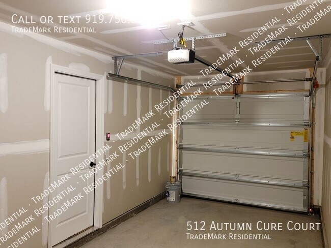 Building Photo - 512 Autumn Cure Ct
