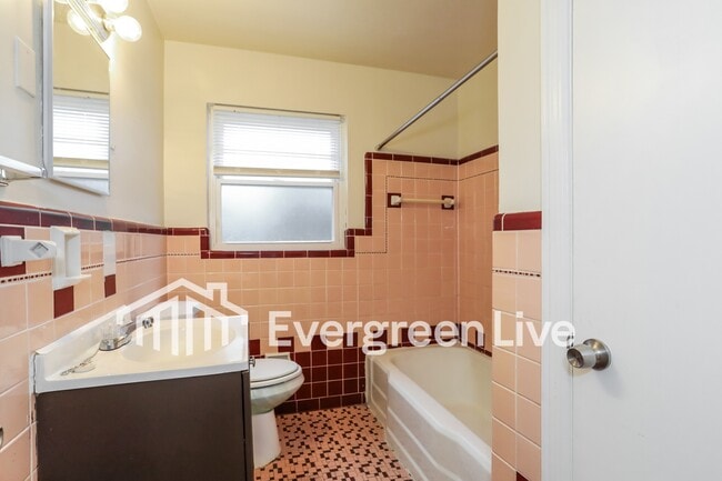 Building Photo - 3265 Tulsa Ct