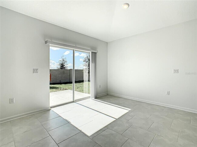 Building Photo - 2330 Burney Fls Ln