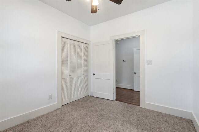 Building Photo - 4701 Avenue N 1/2 Rear