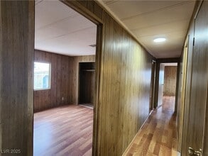 Building Photo - 1111 Hardy Ln