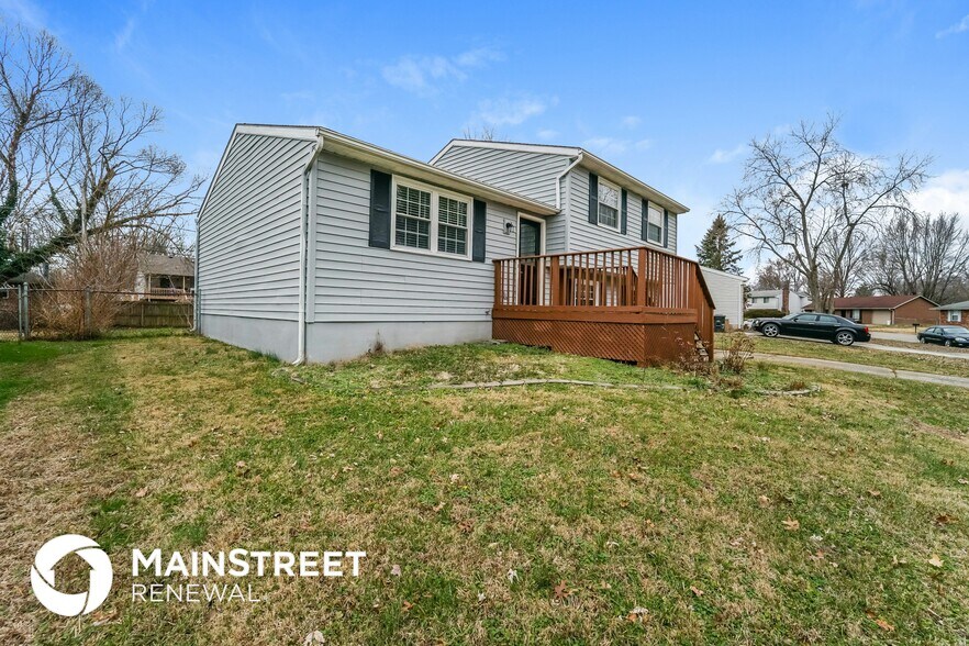 Building Photo - 731 Saratoga Dr