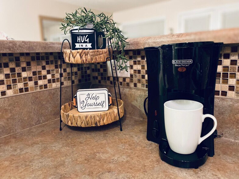 KITCHEN - 120 Claremont Ave