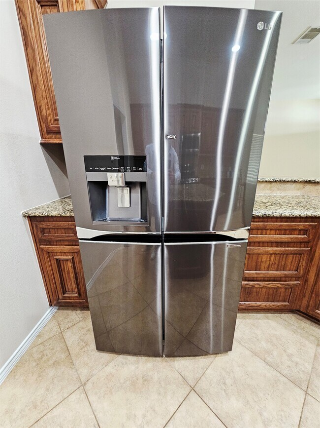 Building Photo - 14715 E Ginger Spice Ct