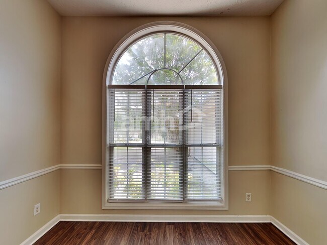 Building Photo - 2740 Avalon Meadows Ln