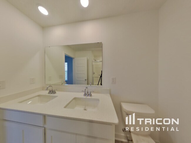 Building Photo - 11436 Hartwell St